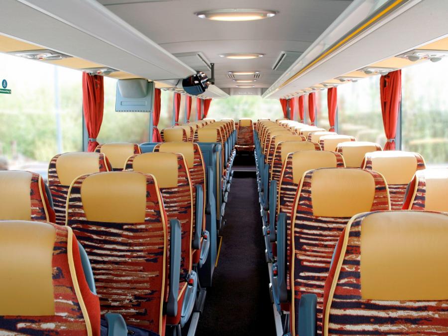  Mercedes-Benz Tourismo L O350 2007 года  (фото 4 из 10)